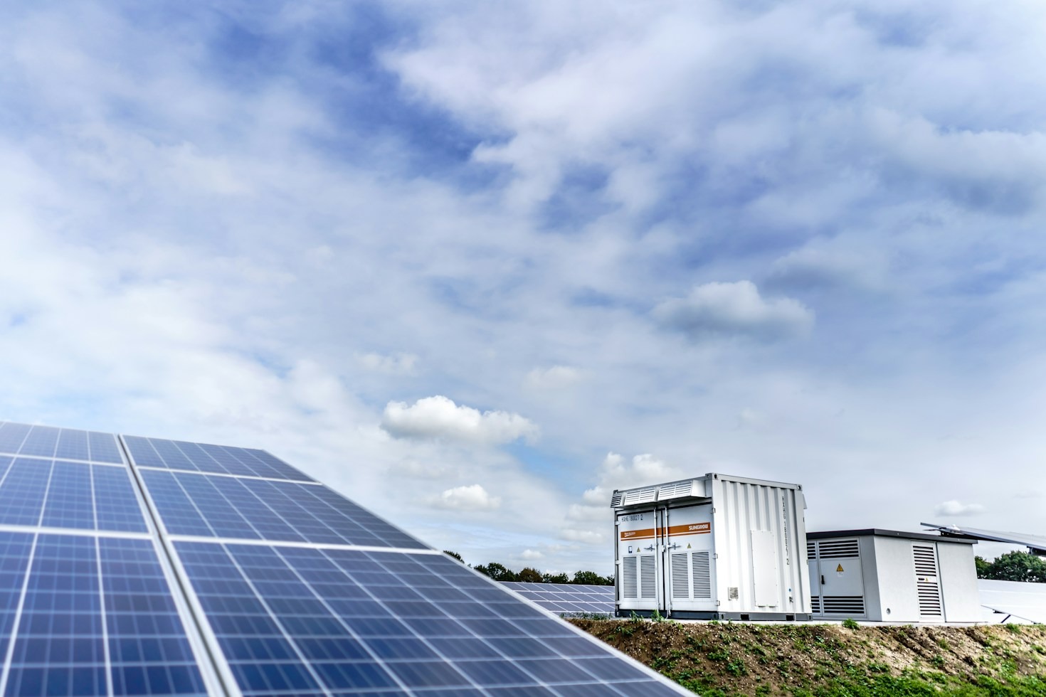 Guía completa de mantenimiento preventivo para sistemas fotovoltaicos